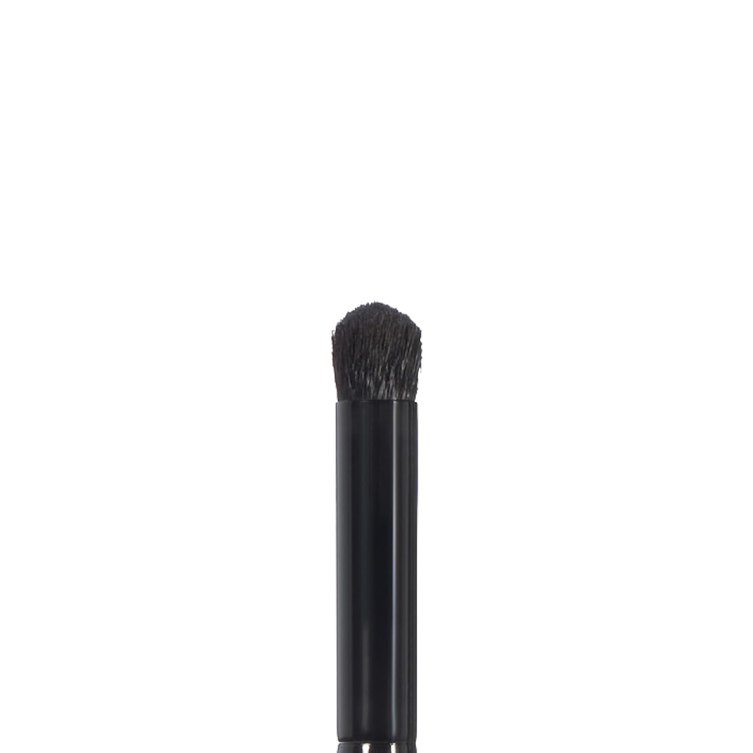 e.l.f. Eye Contour Brush. Absorbent Brush With Soft. Synthetic Bristles For Providing Extra Definition. Vegan & Cruelty-Free